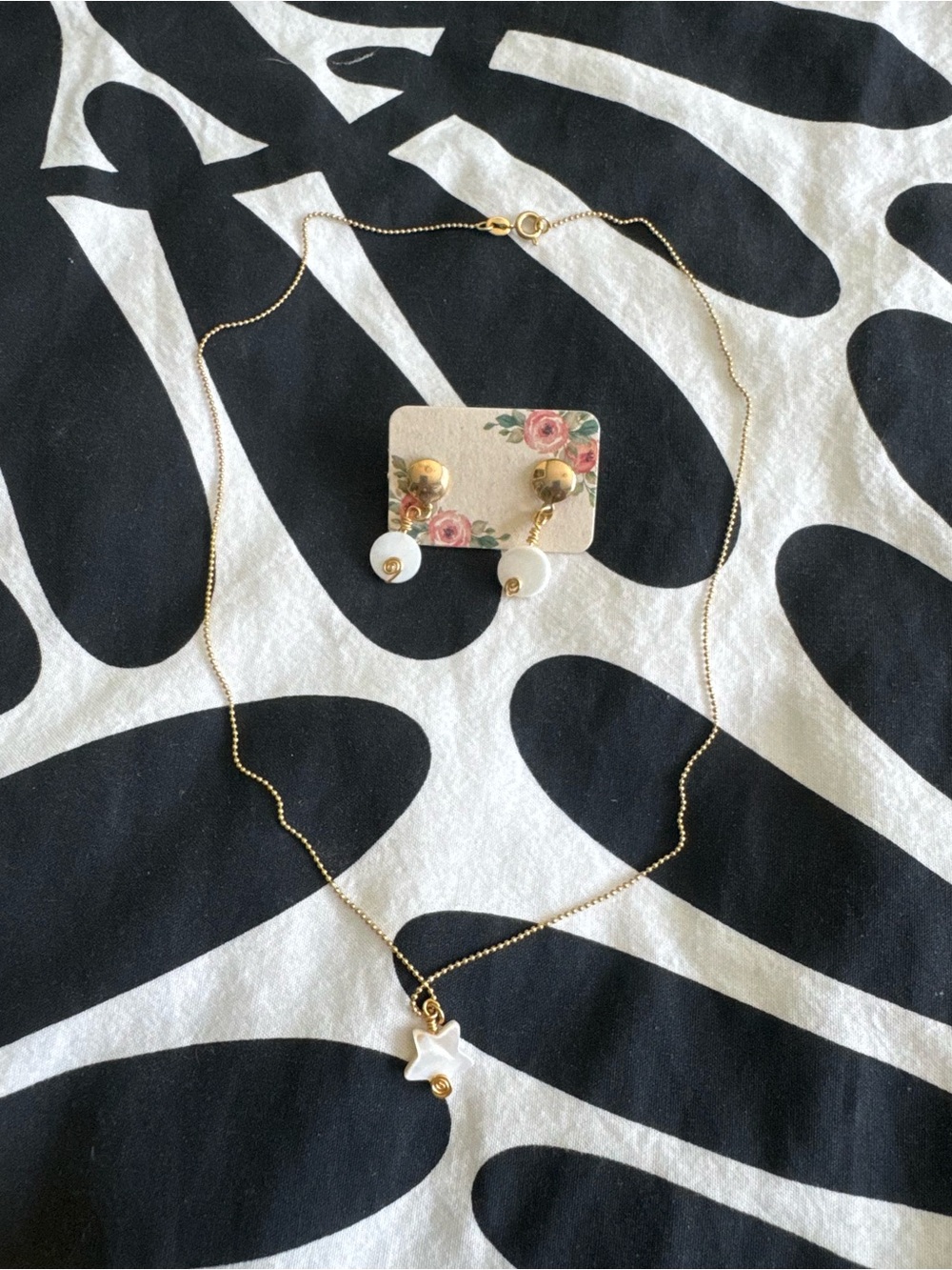 Golden Chain Necklace with White Star Pendant and Matching White Drop Earrings